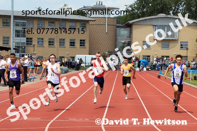 Mens U-17s and Boys U-15s 100 metres, 2022 Northern Inter Counties U17s and U15s Track and Field, York, Thursday, June 2nd. Photo: David T. Hewitson/Sports for All Pics